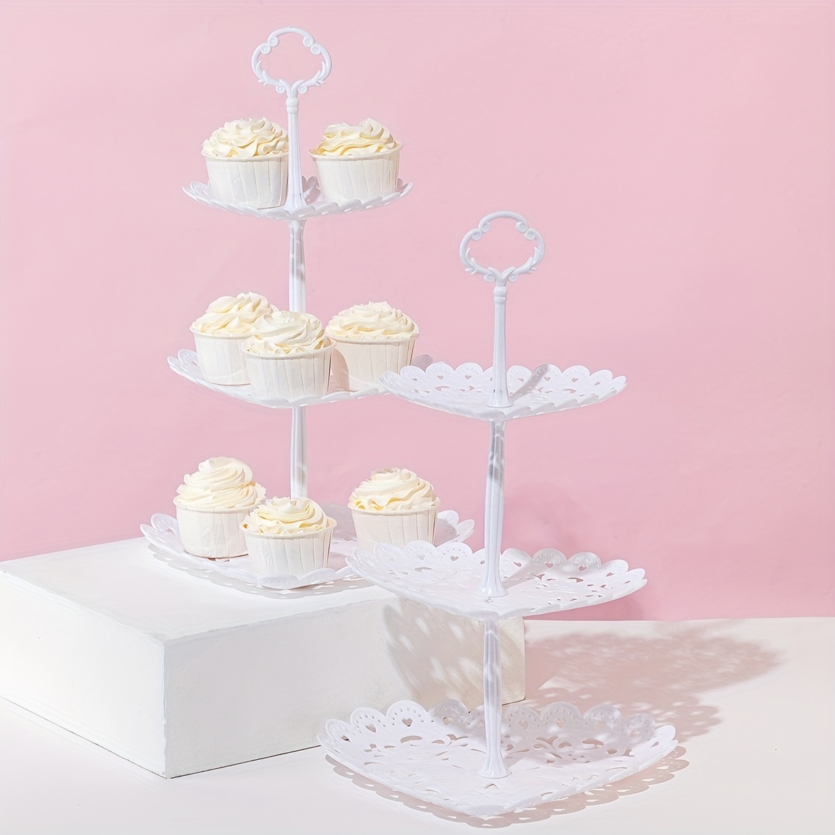 Metal Bike Shape Cake Stand Bike with Pendants and Wedding Birthday Dessert  Cupcake