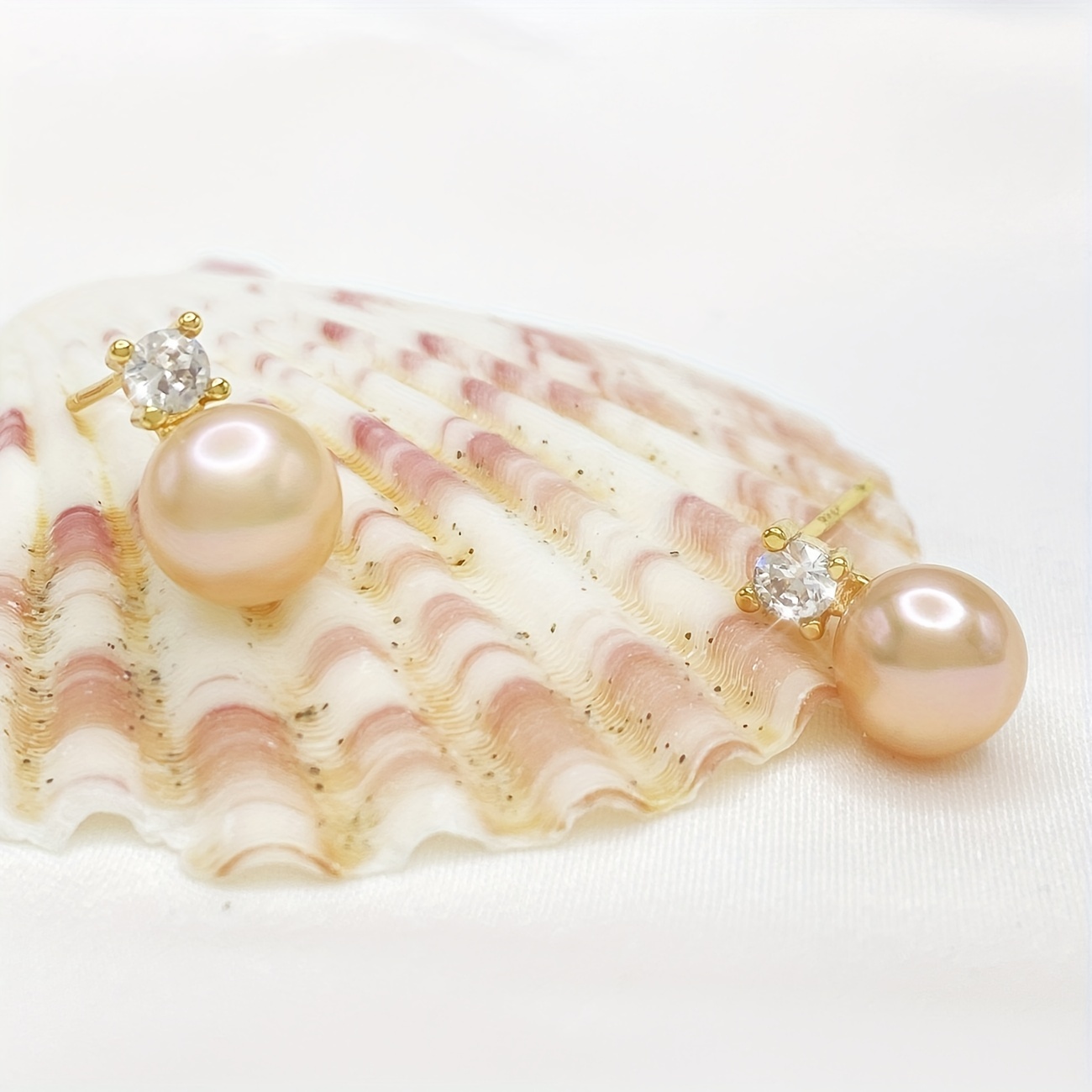 Freshwater Pearl Decor Stud Earrings, 18K Plated