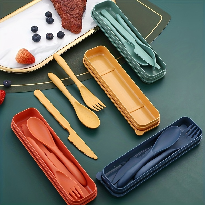 di legno cucchiaio forchetta e bastoncini utensili da cucina