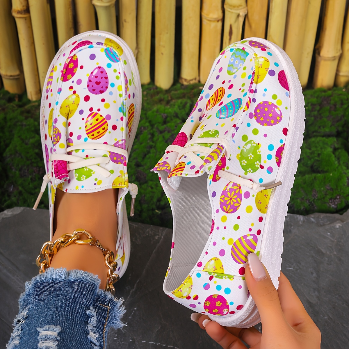 Women's Easter Eggs Print Canvas Slip-on Shoes Casual Sneakers