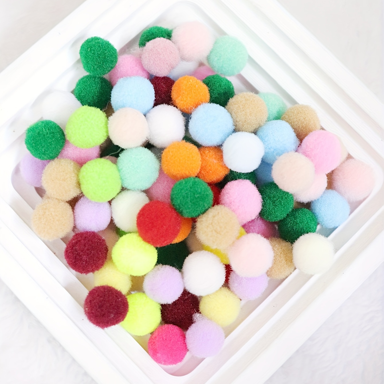 1 Color Plastic Pom Balls 