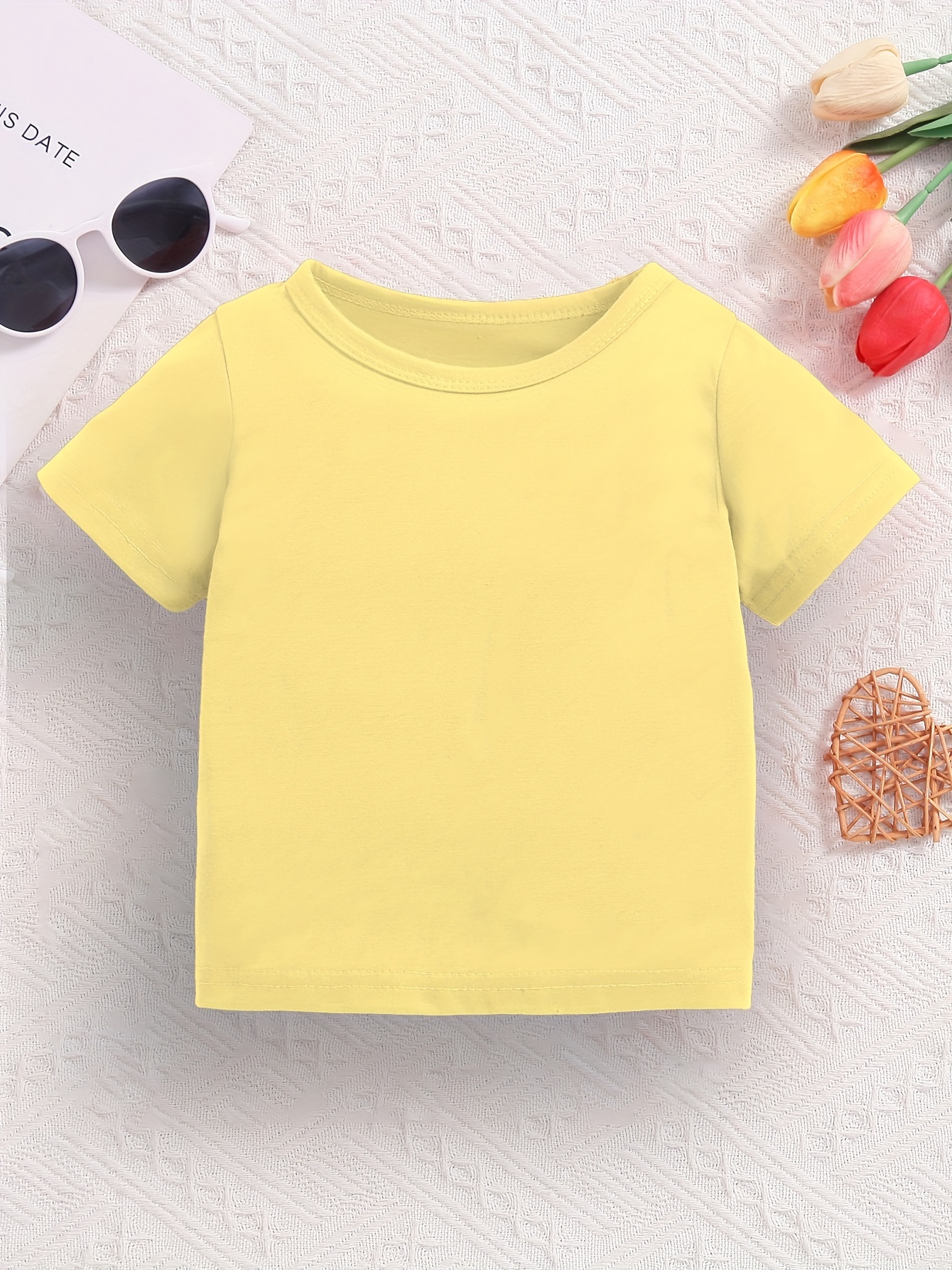 Camiseta básica de manga corta para niños y niñas pequeñas, camisetas  casuales de verano, camiseta de color sólido para niñas (amarillo, 2 años)