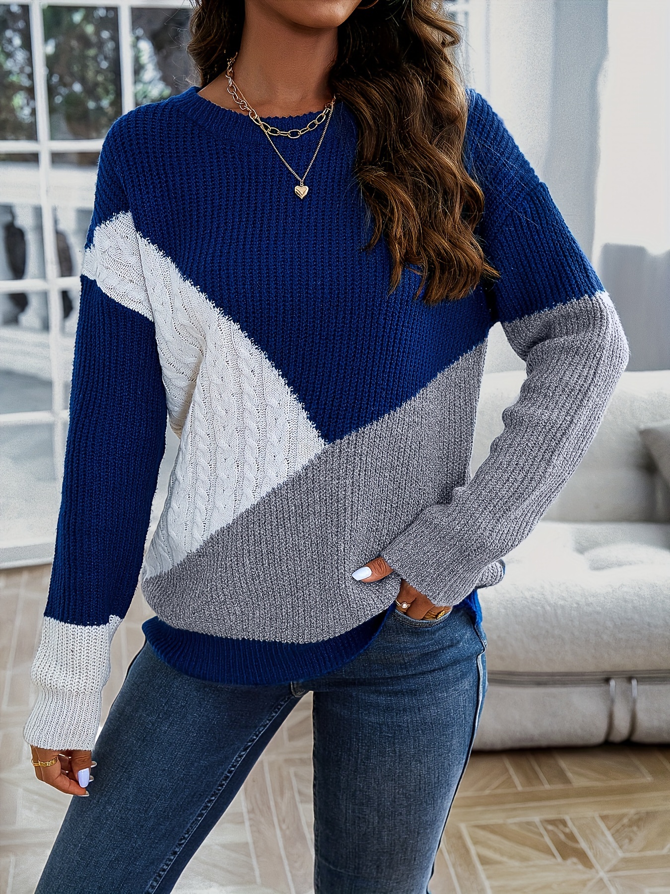 DuAnyozu Women Color Block Sweater Casual Argyle Print Long Sleeve V-neck  Knitwear