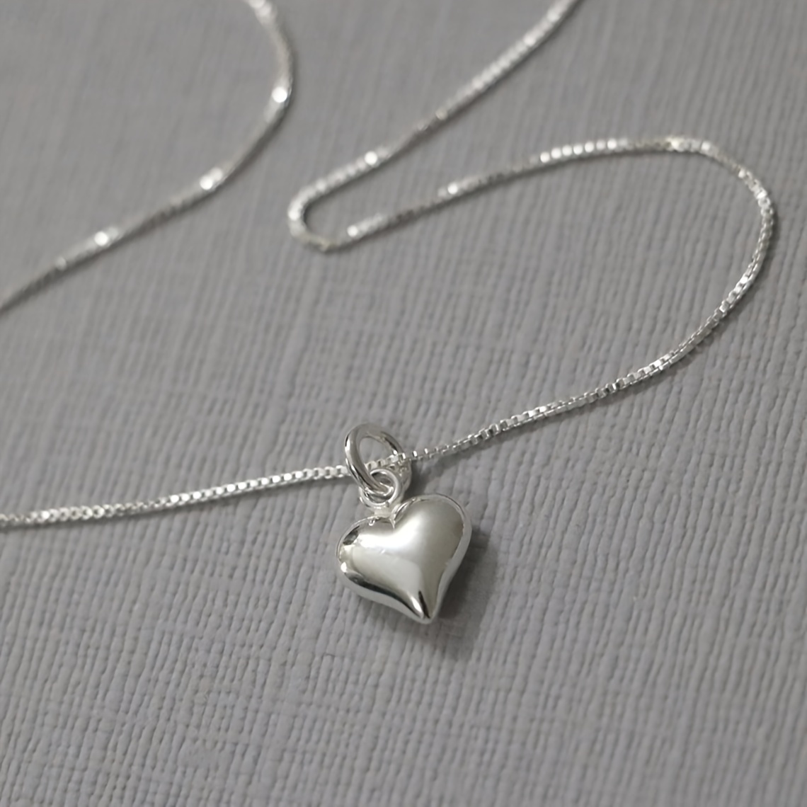 

Love Heart Pendant Necklace Metal Style Minimalist Necklace For Women Birthday Anniversary Gift