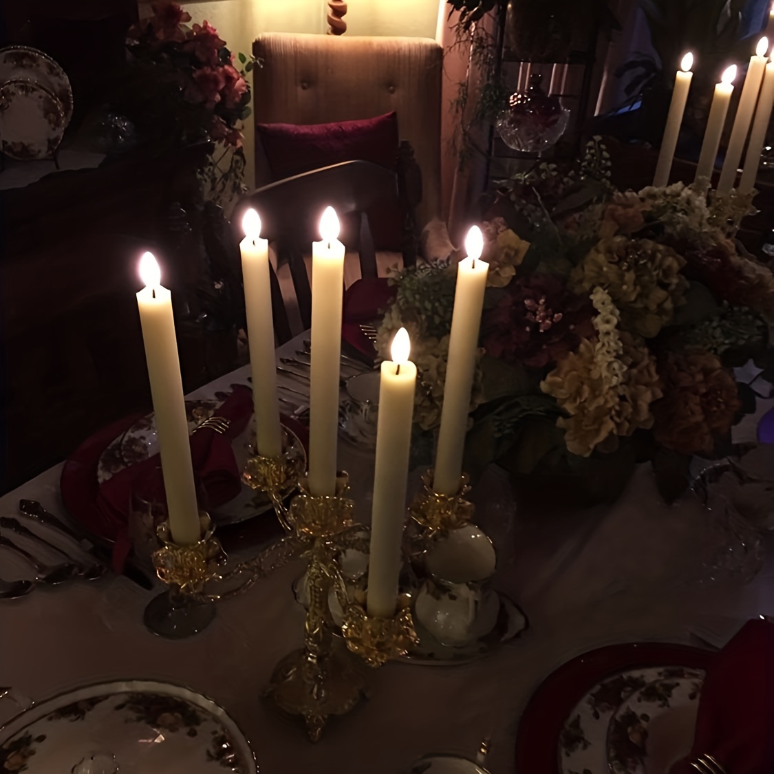 GenSwin Lot de 6 bougies coniques sans flamme ivoire vacillantes avec  télécommande à 10 touches, fonctionne à piles, mèche 3D, bougies de fenêtre  en cire véritable, décoration de Noël, maison, : 