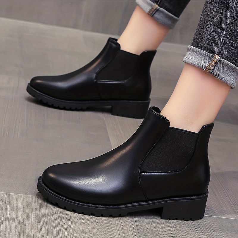 Casual chunky 2024 chelsea boots