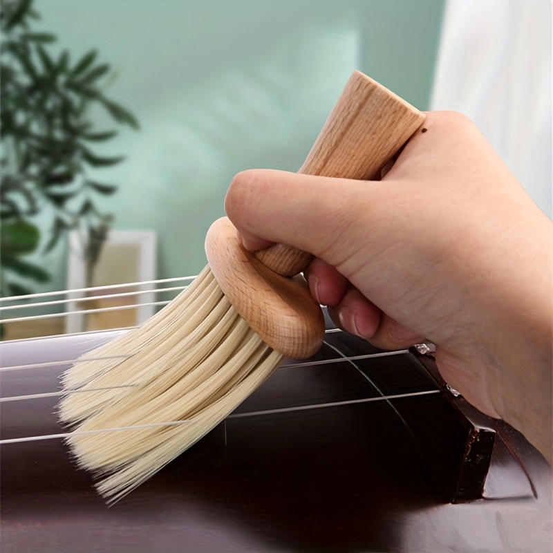 

1pc Soft And Effective Universal Violin Cleaning Brush For Guzheng And Violin Accessories - Easily Sweep Away Dust And Keep Your Instruments Clean