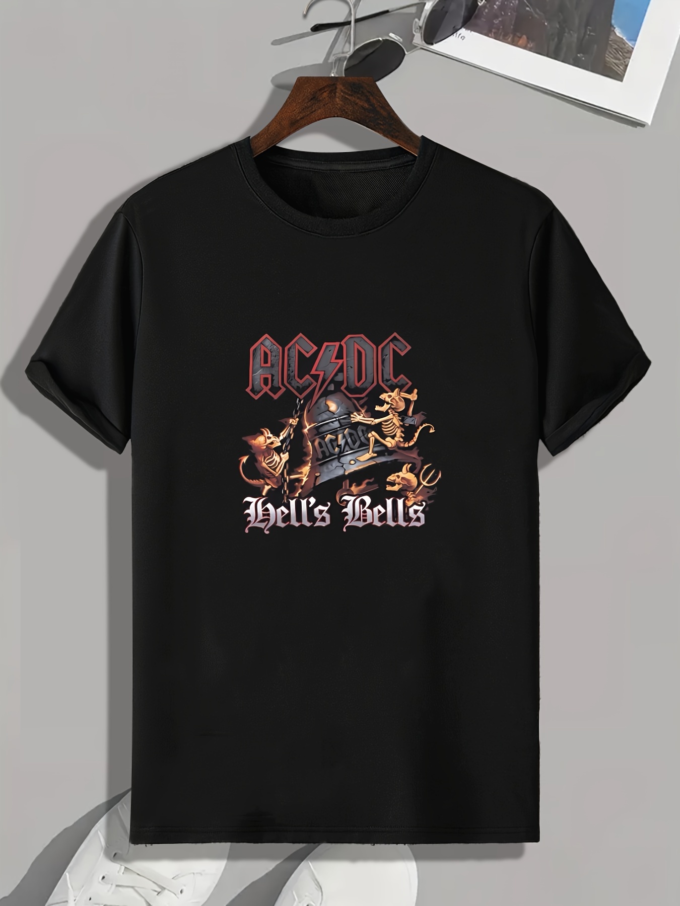 AC/DC Men's Rock Evolution T-Shirt Black