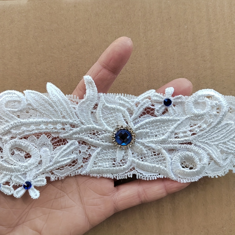 Wedding Garter Romantic white garter Wedding accessories Flower