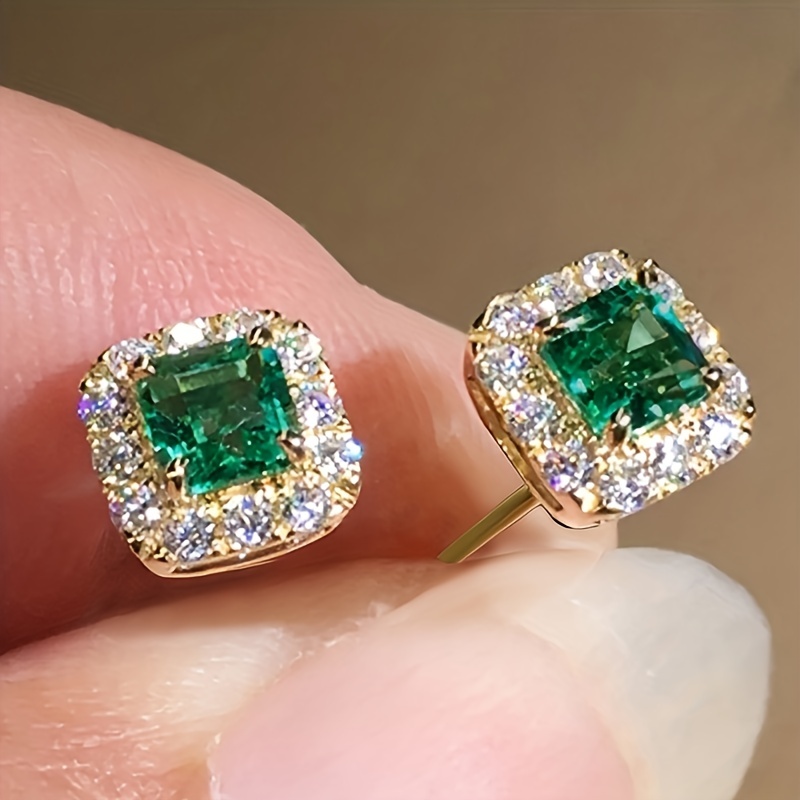 TEMU Pendientes De Botón Elegantes Con Piedra Sintética Verde De Corte Cuadrado Para Mujeres - Cobre Sin Níquel, Perfectos Para El Uso Diario Y