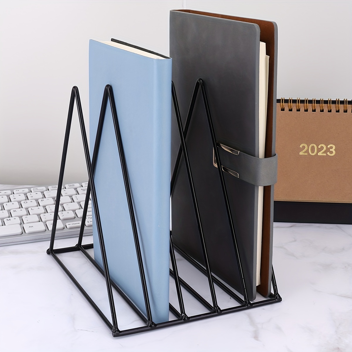 Book Stand Made of High Quality Metal Book Stand for Multiple Books Bookend  Metal Book Holder Black Book Stand 