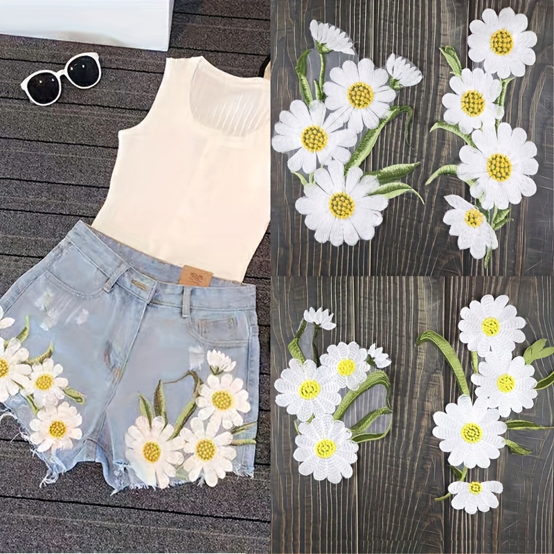 

1 Pair Of Embroidered Applique Small Daisy Cloth Patches, Diy Sewing Large And Small Chrysanthemum Patches For Jackets, Sew On Patches For Clothing Backpacks Jeans T-shirt