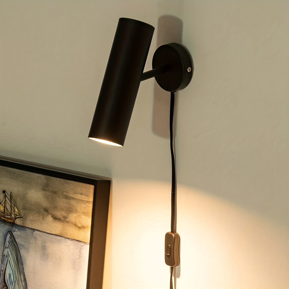 1pc Adjustable Vintage Wall Sconce with Plug in Cord, Metal Industrial Wall Light Fixture for Bedside, Bedroom, Living Room Indoor Lighting, Black
