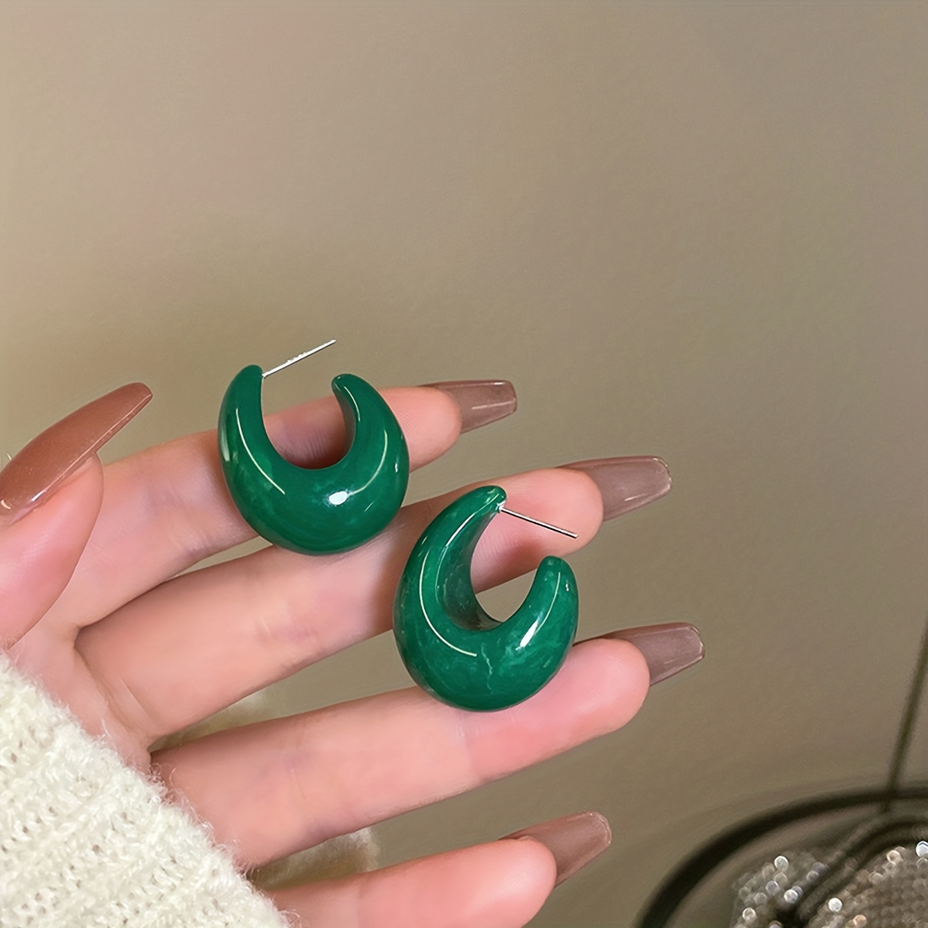 

C Shape Green Chunky Hoop Earrings Retro Elegant Style Resin Jewelry Trendy Female Gift Daily Casual