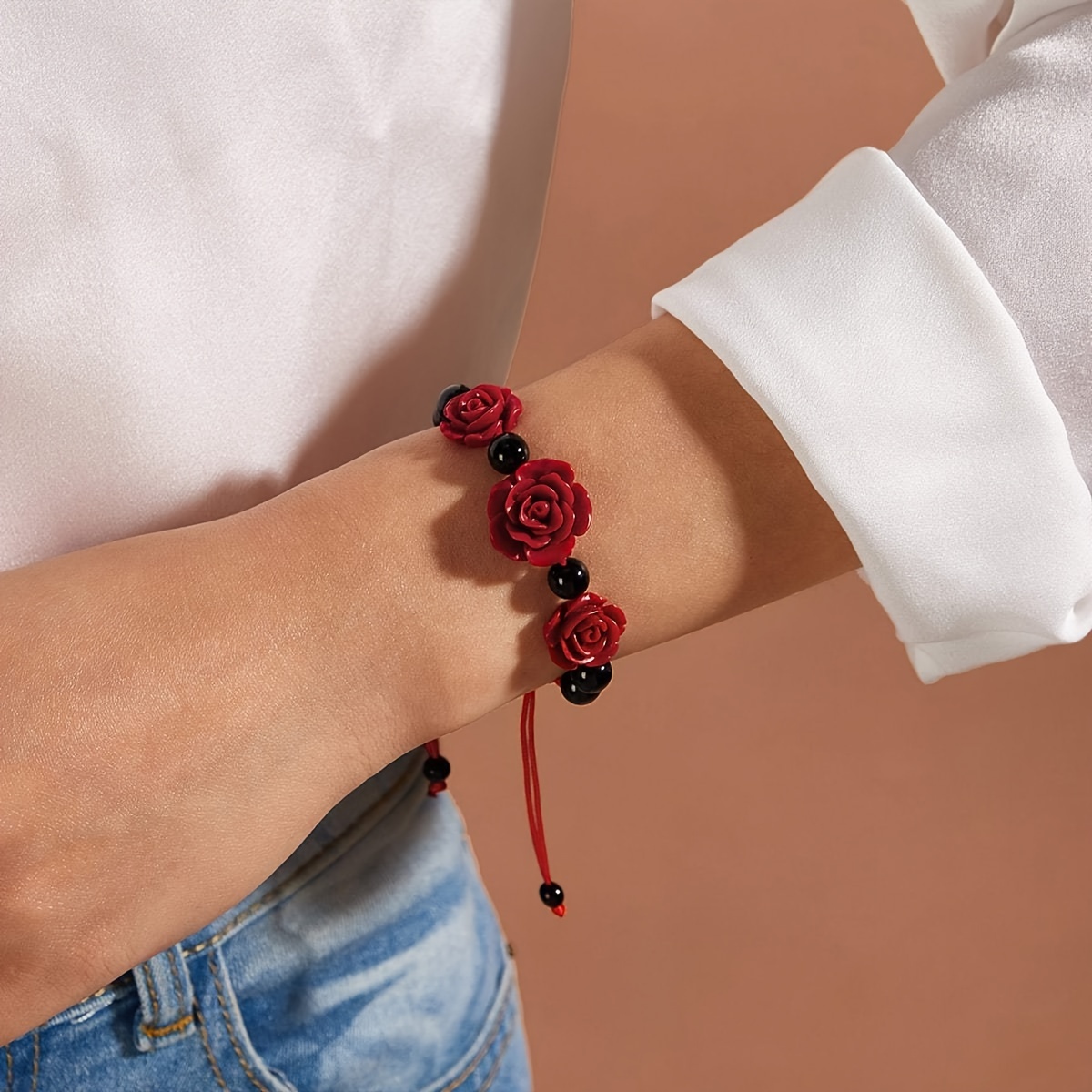 TEMU 1 Pieza, Pulsera Ajustable De Flores Rojas Con Cuentas De Color Negro, Joyería De Mano Decorativa