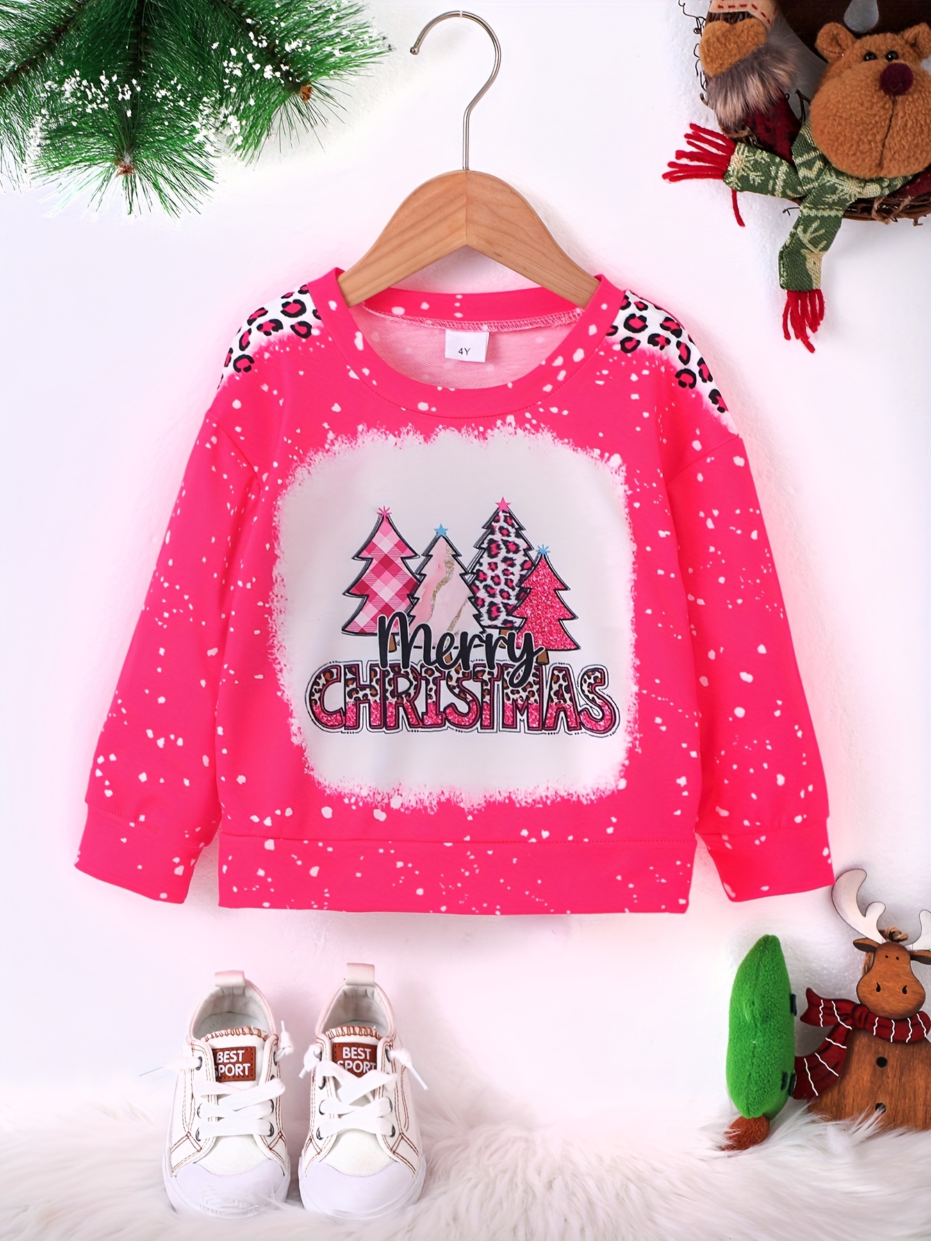 Lovely Gingerbread Christmas Tree Cute Gifts Sweatshirt