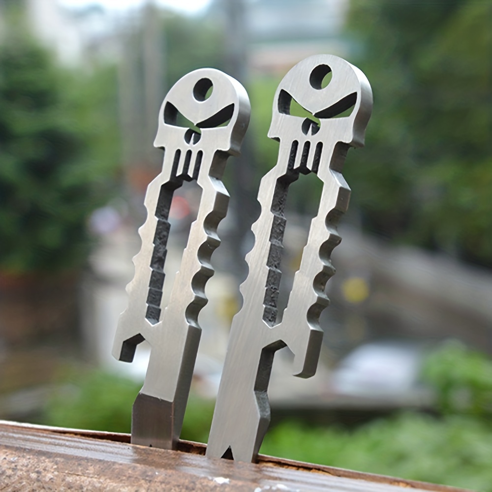 Stainless Steel Skull Keychain