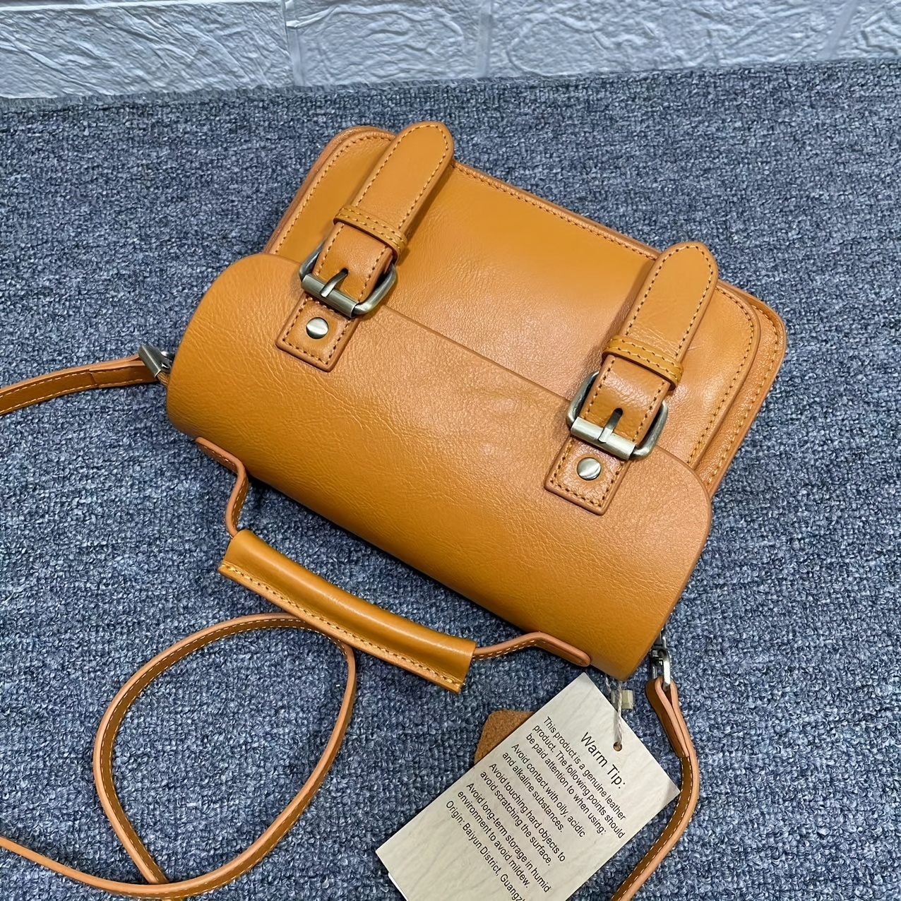 District leather bag