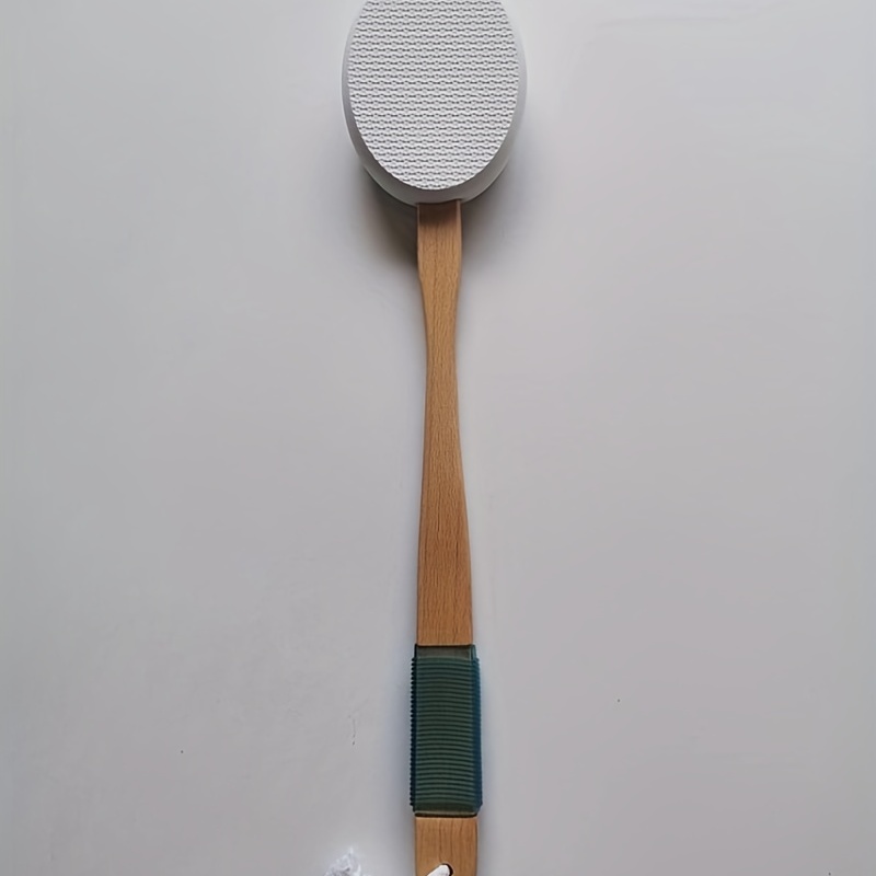 Image of The Lotion Applicator Is Suitable For The Back, Feet, And In Multiple With Replaceable Pads. It Features A Long Handle And Is A Back Sunscreen Applicator Suitable For, The Elderly, And Women