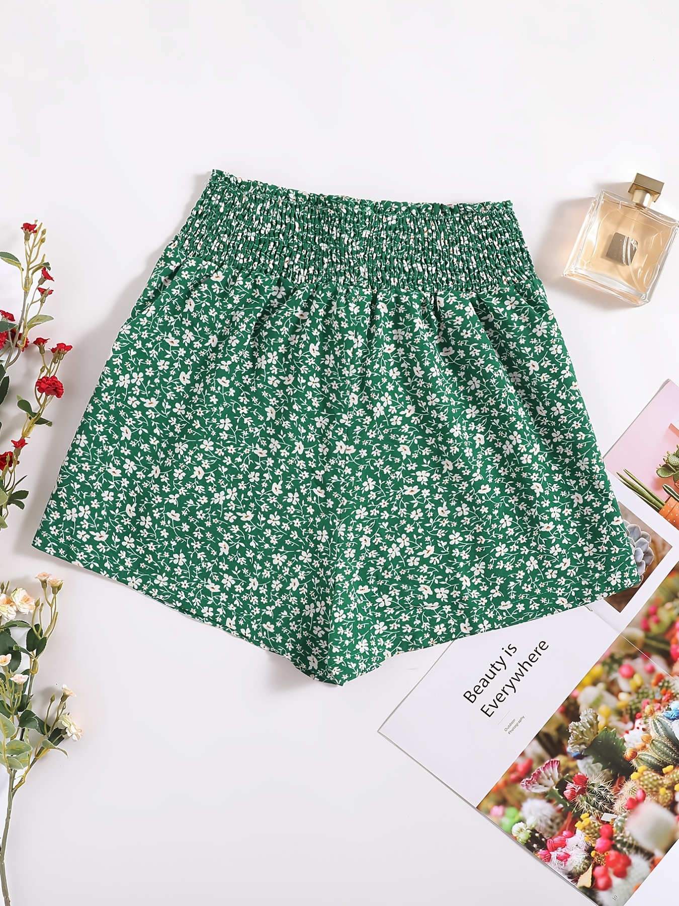 Flower hotsell shorts womens