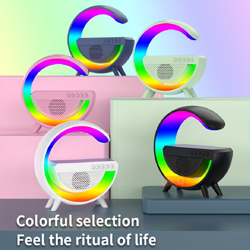 Parlante Lámpara Cargador RGB Tipo G: Ilumina, Escucha y Carga