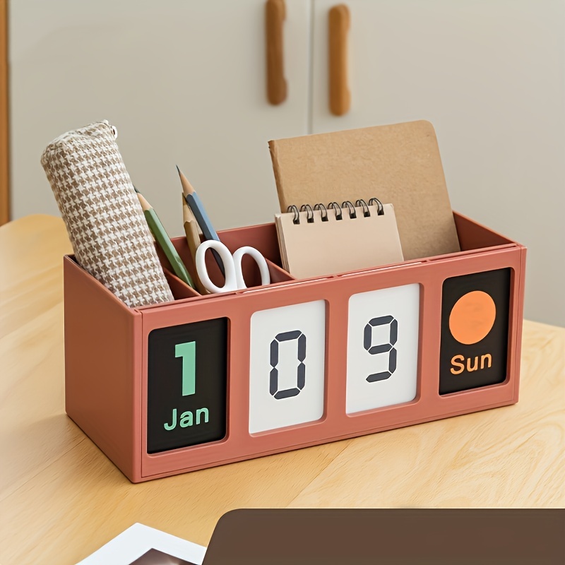 Penholder Calendar: Out of the Box