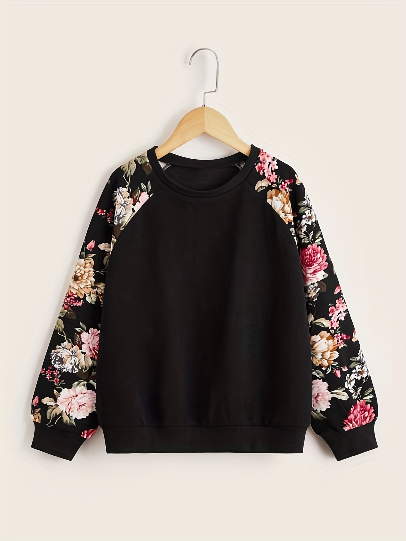 Floral print discount raglan sleeve pullover