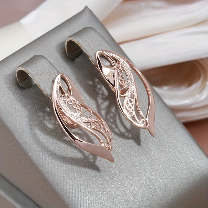 E-shop 1 Paar Hohlblatt Blumen- & Geometrische Statement Ohrringe – Kupferlegierung Eleganter Schmuck für Hochzeit, Party & , Intrikater Hohlentwurf,