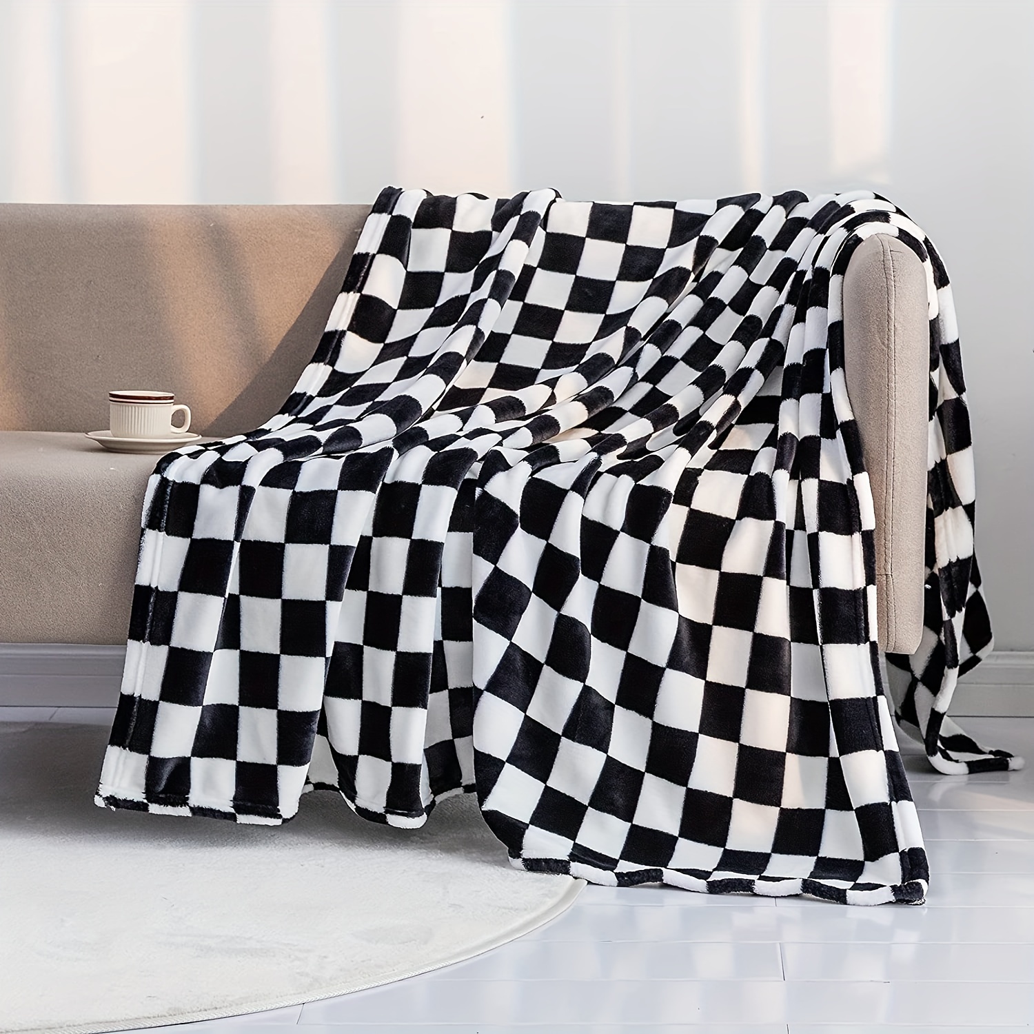 Warm And Cozy Checkerboard Flannel Blanket For Office, Sofa, Couch