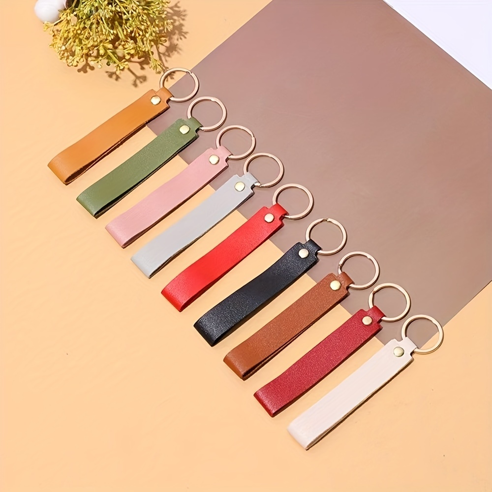 

9 Pieces Of Matching Pure Color Pu Leather Keychain Hand Strap Bag Charm Doll Lanyard Fashion Couple Car Keychain