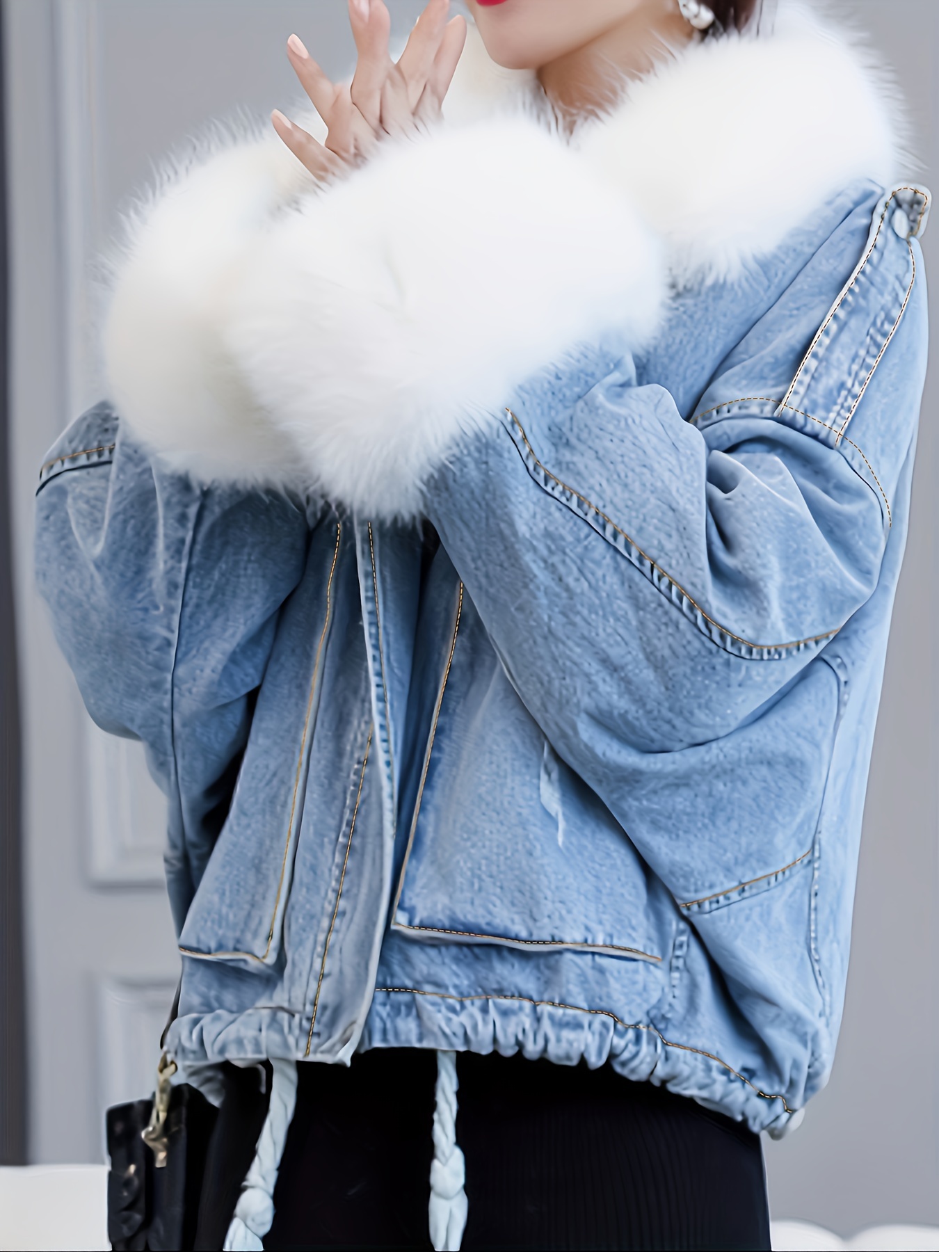 Denim jacket with shearling collar - Woman