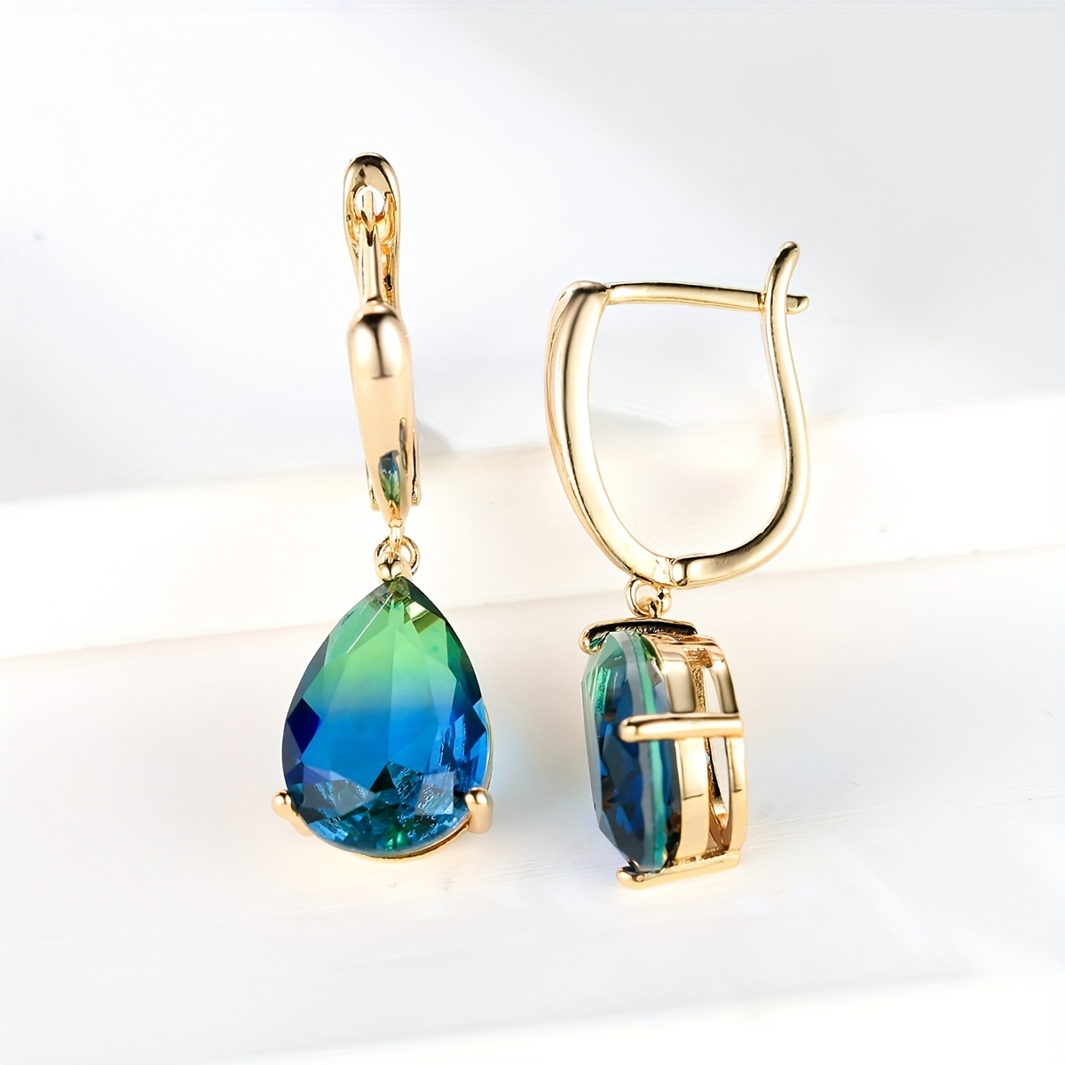 Luxurious And Charming Teal Teardrop Zirconia Pendant Earrings, Perfect for Parties, Birthdays, Engagements, And Weddings