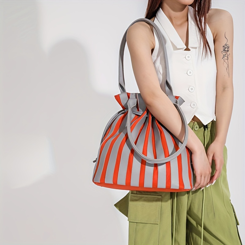 Striped Pattern Drawstring Bucket Bag Large Capacity Tote Bag