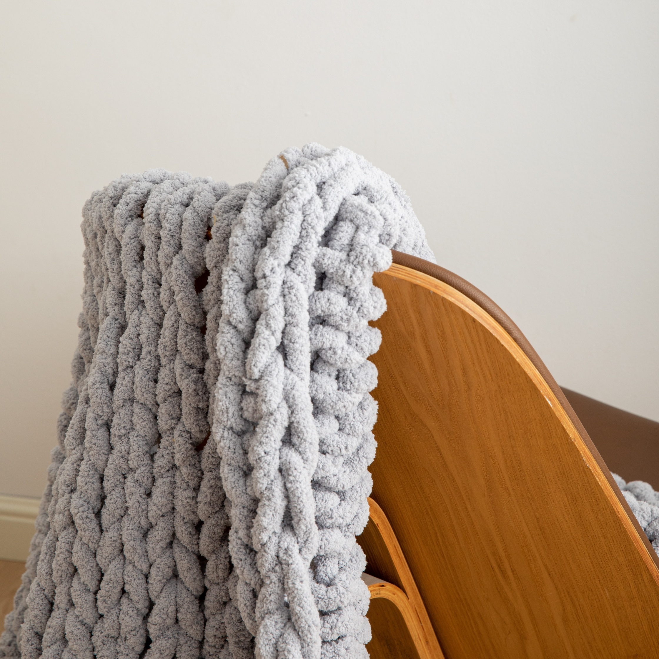 Knitted Blanket S00 - New - For Baby