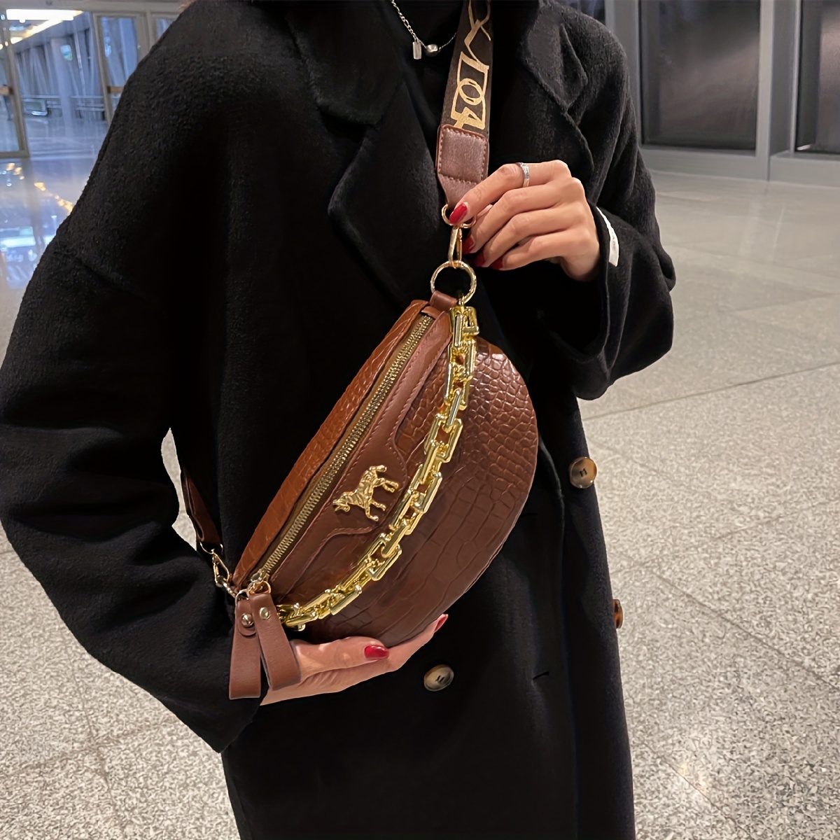 Luxury Fanny Pack High Quality Waist Bag Thick Chain Shoulder Crossbody  ChestBag