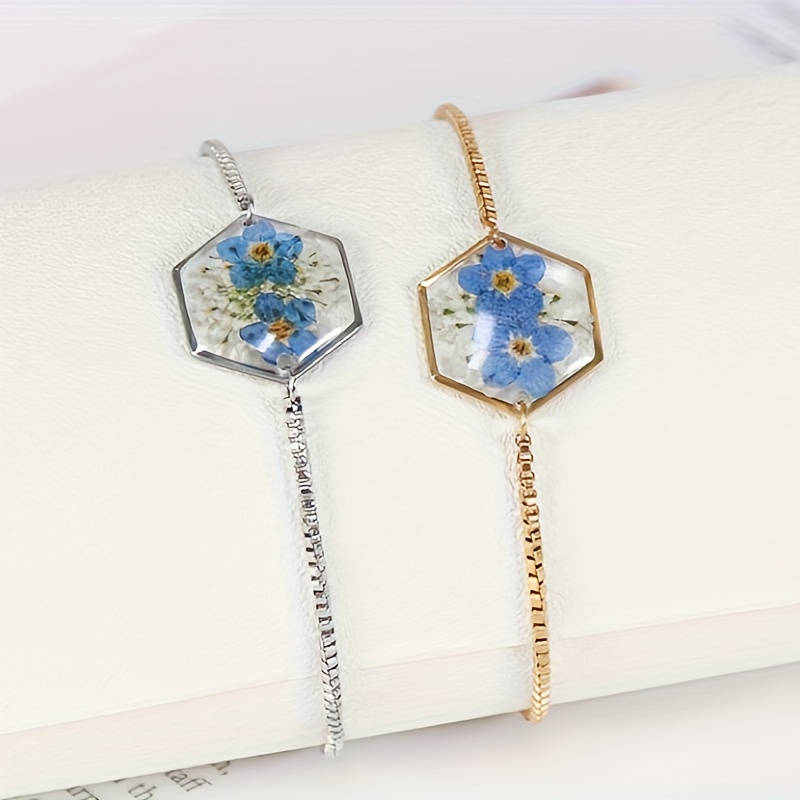 

Hexagonal Resin Dried Flower Bracelet Adjustable Hand Chain Jewelry For Women Daily Wear