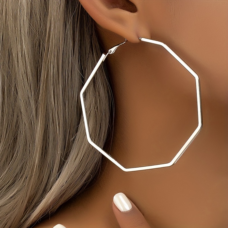 TEMU A Pair Of Exaggerated Large Hoop Earrings, Simple, , Fashionable, And Light Luxury Hexagonal Geometric Earrings For Women