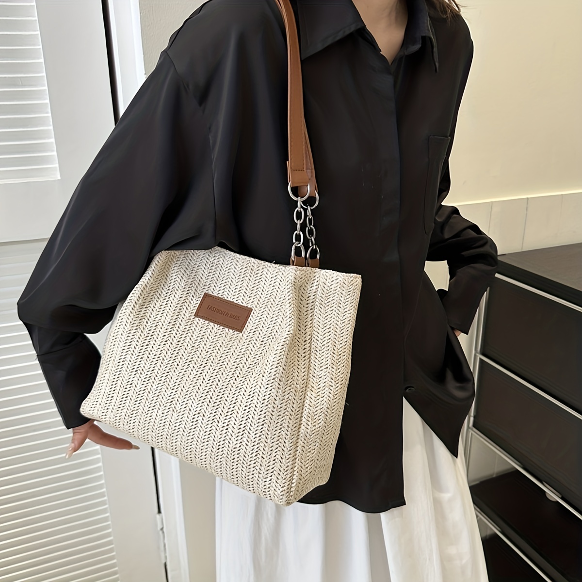 Straw Woven Large Tote Bag Lightweight Shoulder Beach Handbag