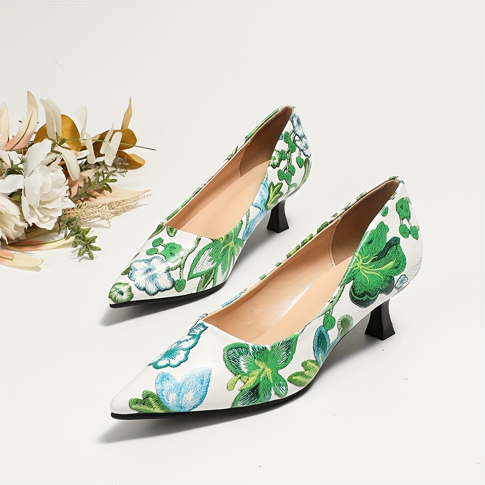 Floral print hotsell kitten heel shoes