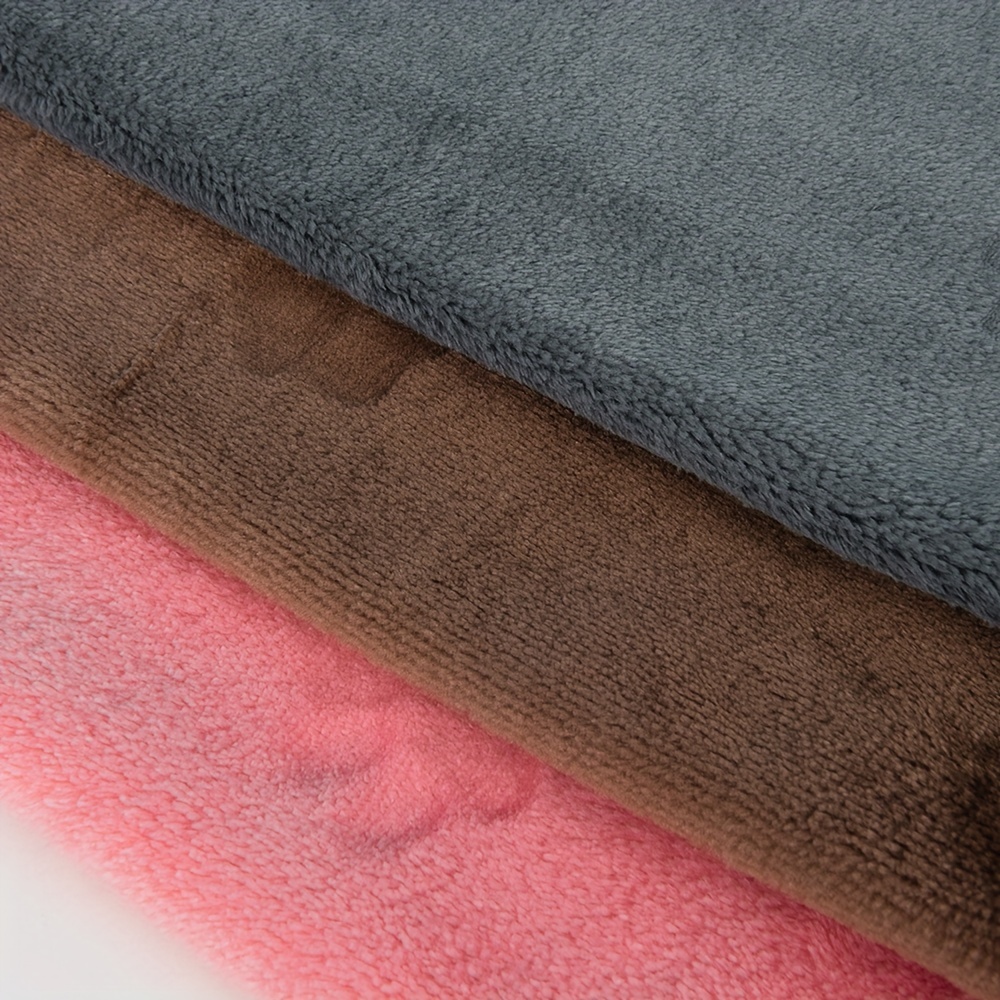 Pet Blanket Embossed Footprint Flannel Thickened Cat Blanket