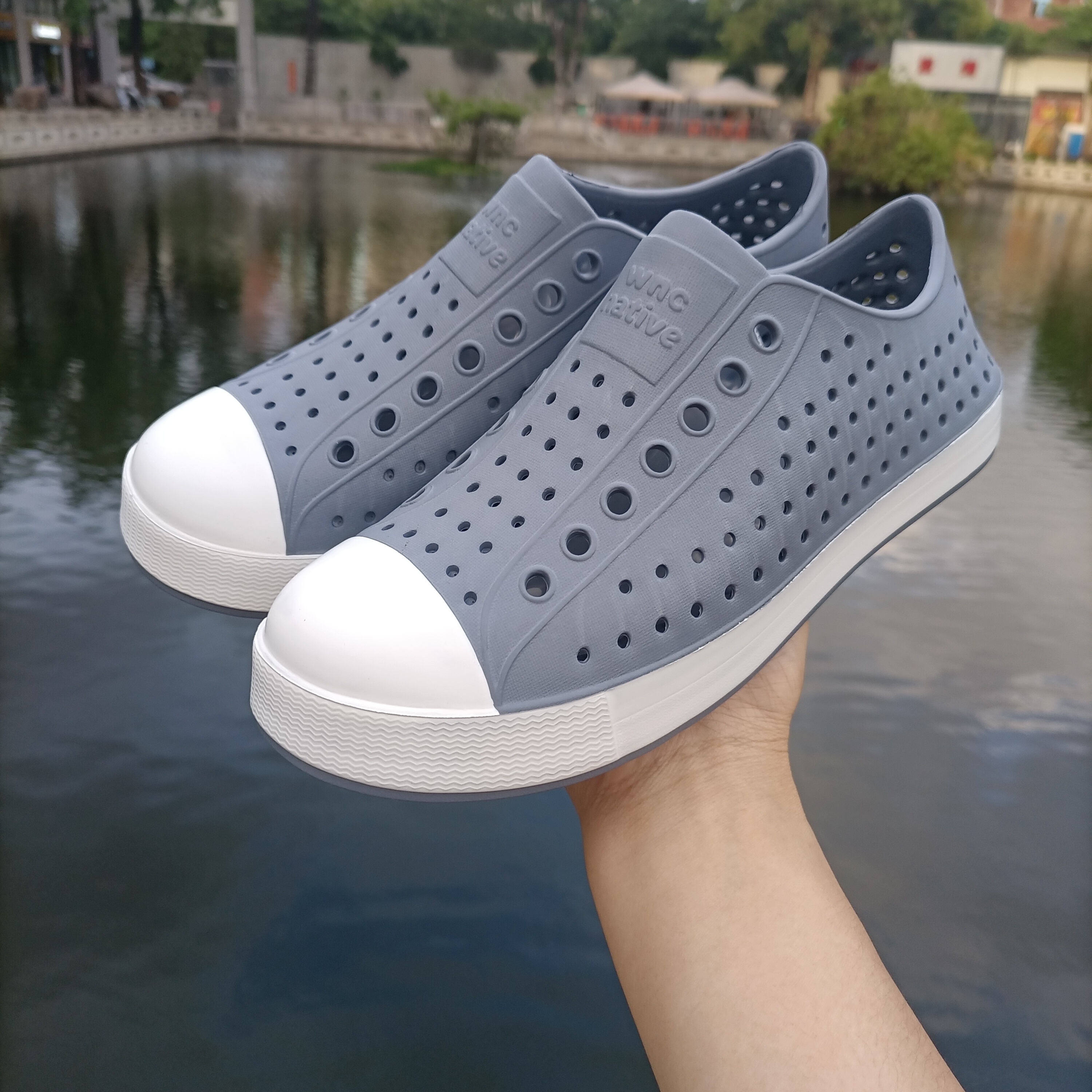 Womens Shoes Solid Color Casual Shoes Mesh Hollow Breathable Fashion Flat  No Heel Sport Shoes Women Water Shoes Toes, A, 6.5 : : Clothing,  Shoes & Accessories