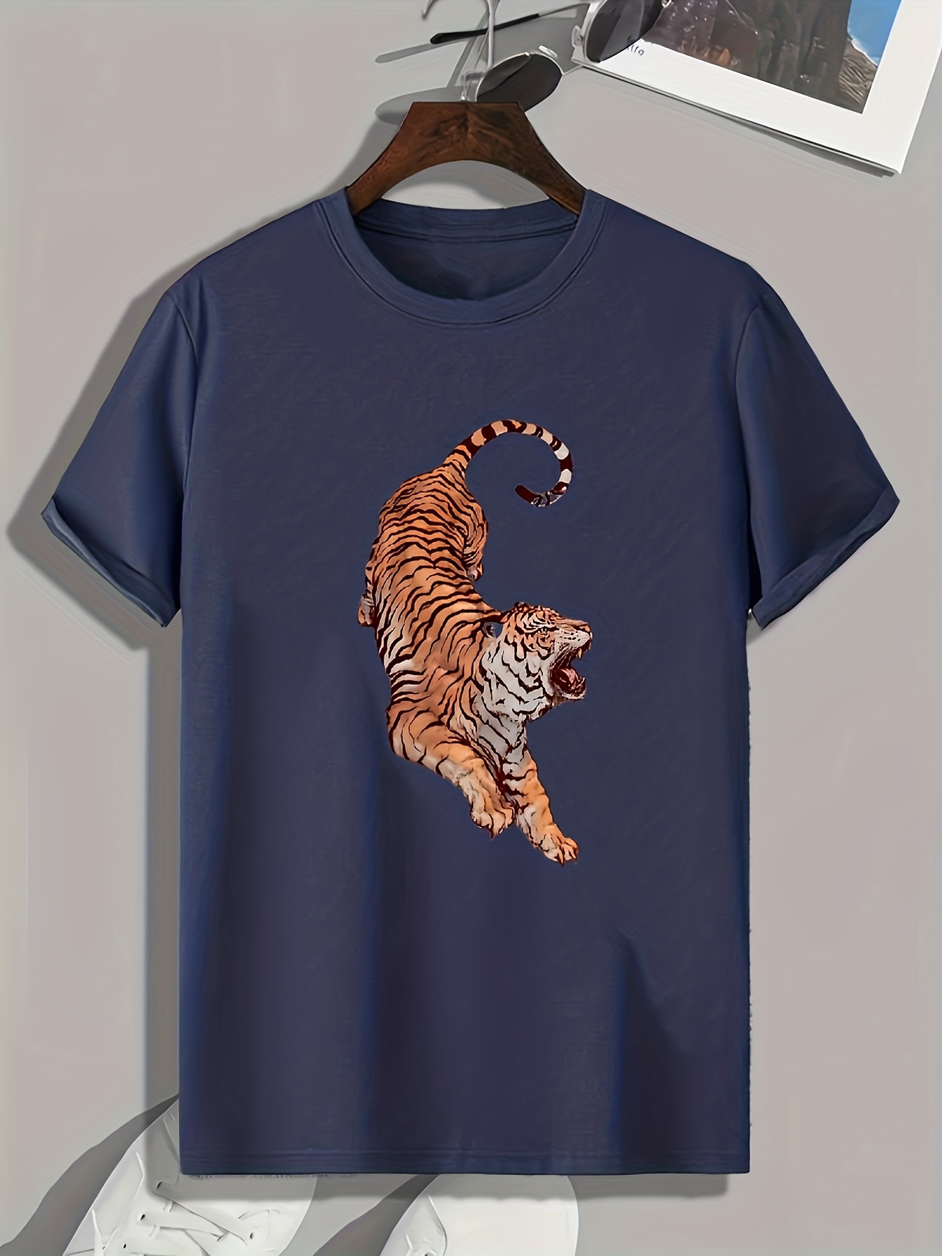 Tiger Fierce Face Glow' Men's T-Shirt