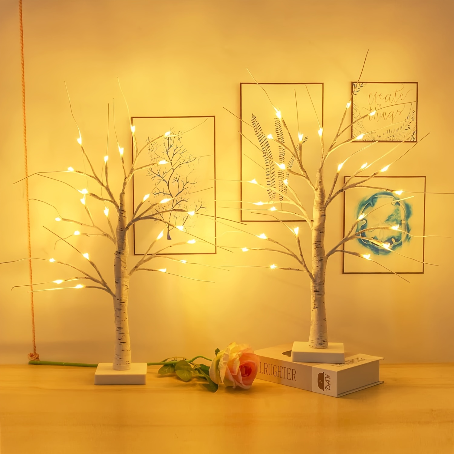 Árbol de abedul iluminado, paquete de 4 árboles de 2 pies para interiores,  árbol artificial a pilas con 24 luces blancas cálidas, árbol de rama