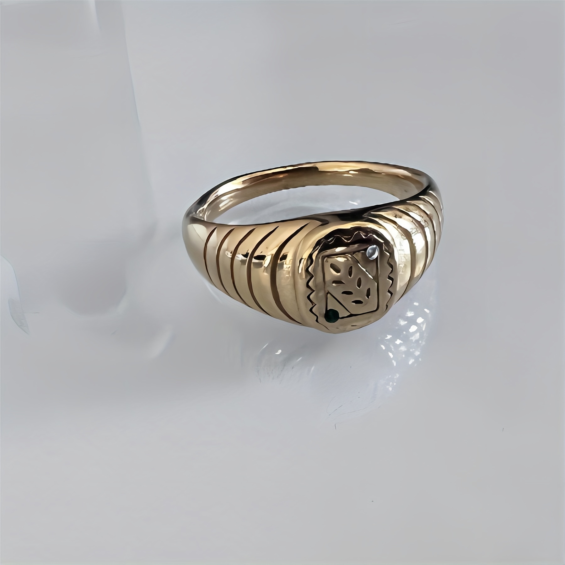 Men's Stainless Steel Leaf Pattern Ring with Rhinestone Accent