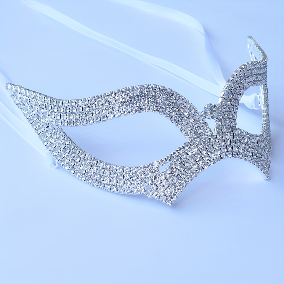 Sexy Exaggerated Big Rhinestone Mask Sparkling Hollow Out Half Face Mask  Stylish Party Stage Performance Eye Mask