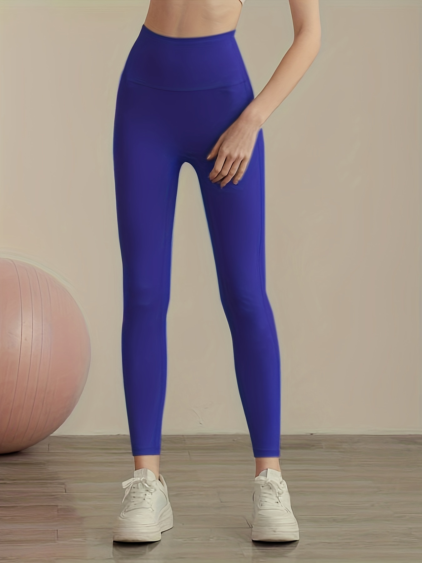 Solid Seamless Leggings in Cobalt Blue