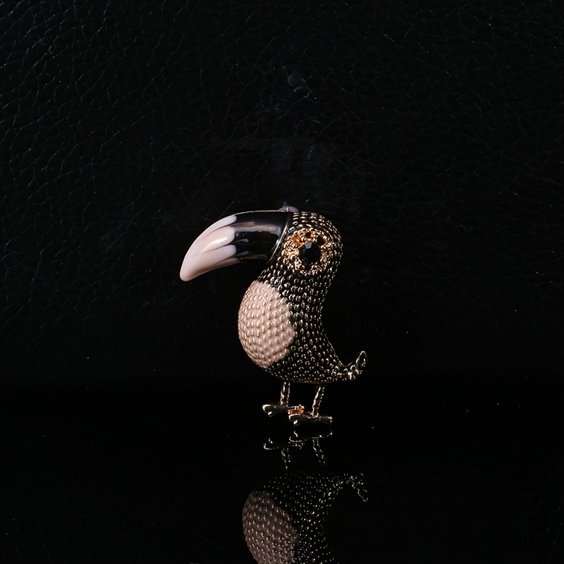 Toucan Parrot Brooch