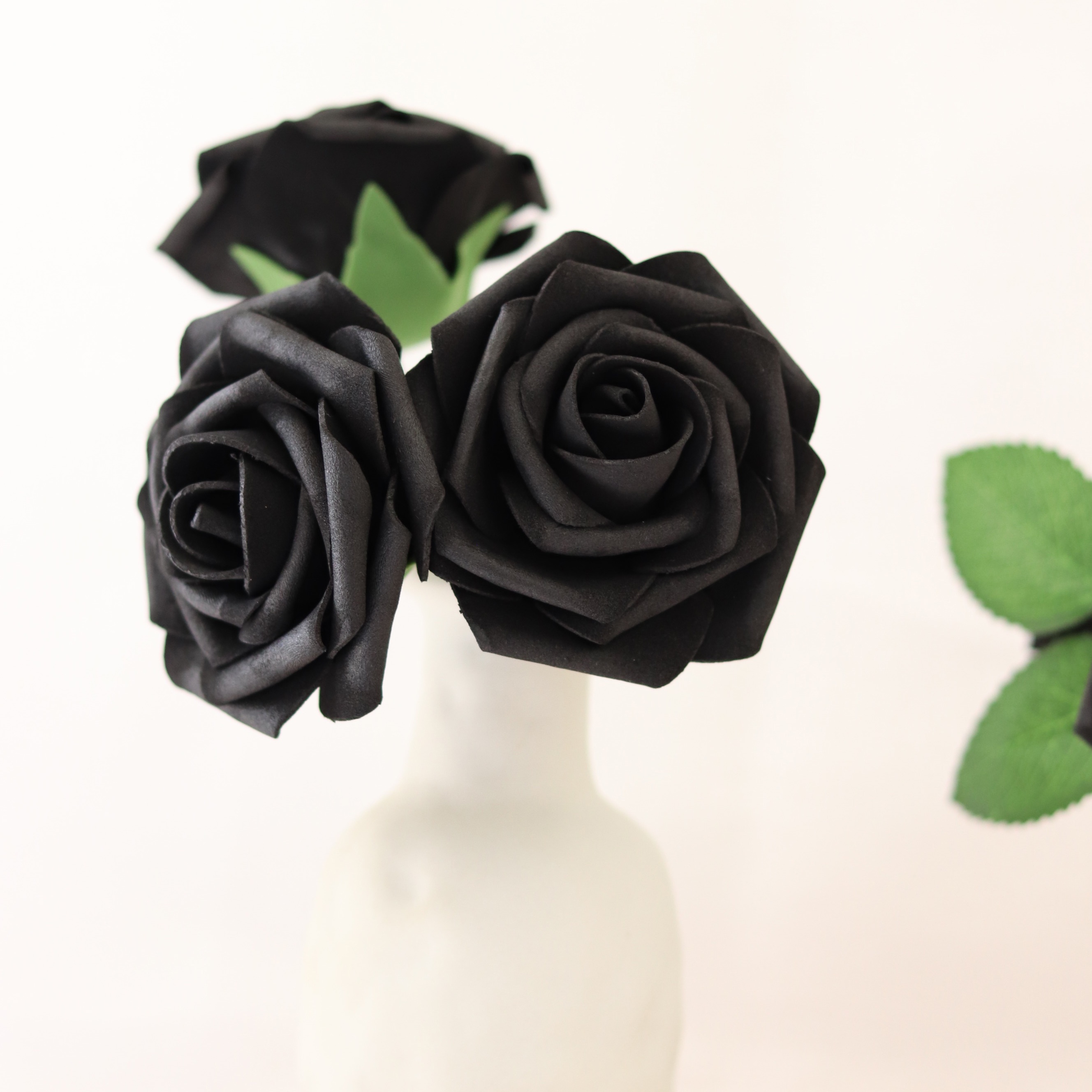 Rose Nere Fiori Artificiali, 25 Pezzi Di Rose Finte In Schiuma Real Touch  Per Bouquet Fai Da Te, Matrimoni, Feste, Baby Shower, Decorazioni Per La  Casa (nero) - Temu Italy