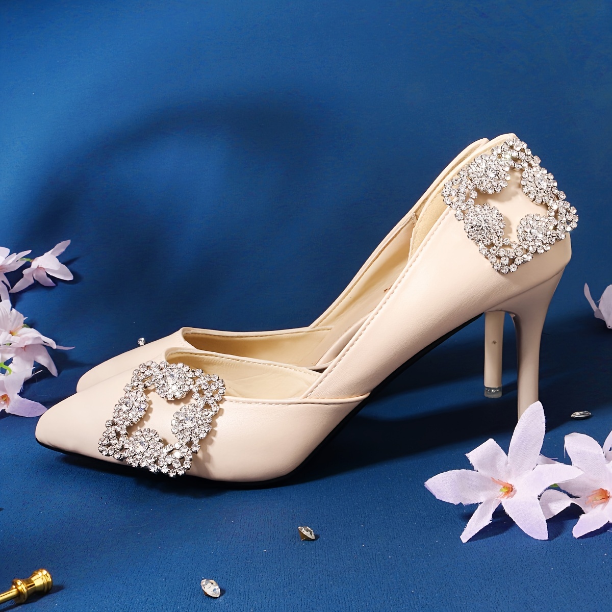  Chargances 2PCS Elegant Rhinestone Wedding Shoe Clips Shoe  Buckle Decorative Crystal Flower Shoes Clutch for Wedding Party Decoration  (1) : Clothing, Shoes & Jewelry