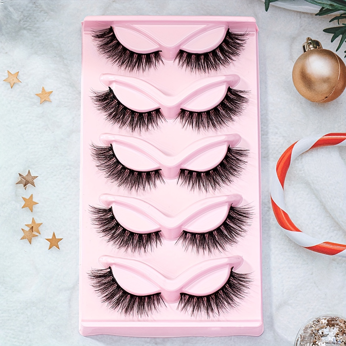 Fluffy Cat Eye Lashes 5 Pairs Wispy Faux Mink Eyelashes